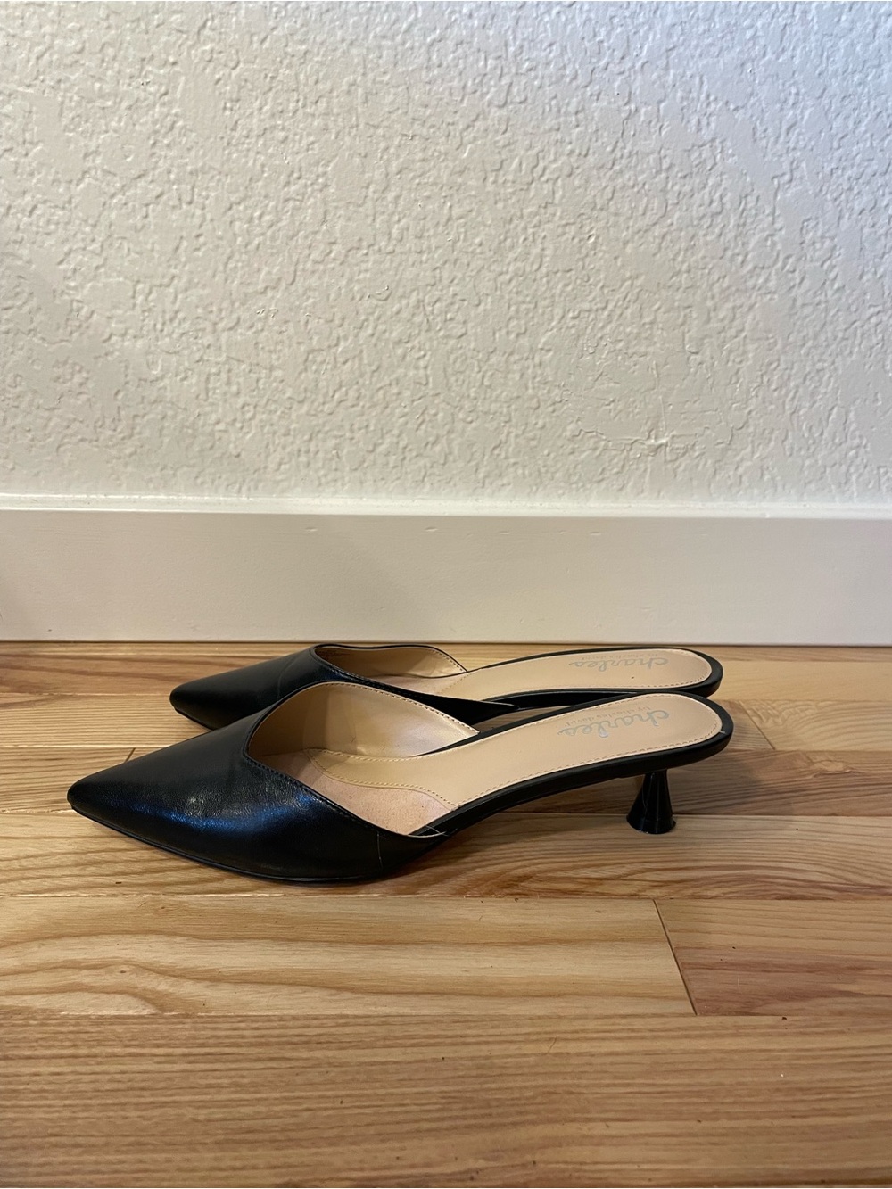 Charles By Charles David Black Pointed Slip-On Mules - Picture 3 of 4